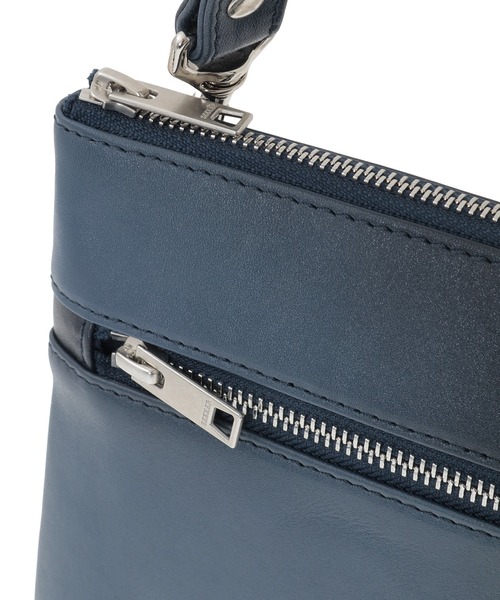 MEN'S BIGI(メンズビギ)の「【SEEKER/シーカー】別注2wayクラッチ&ショルダーバッグ(ショルダーバッグ・メンズ・ネイビー/グリーン/ブラック・FREE)」の14枚目の写真