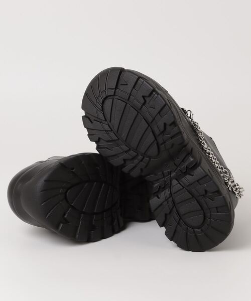 LOVEHUNTER(ラブハンター)の「LOVEHUNTER/+9.5cm 軽量厚底 4ホールチェーンスニーカー(2209)(スニーカー・レディース・ホワイト/ブラック・S/M/L/LL)」の4枚目の写真