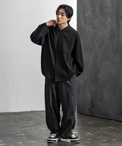 +CLOSET(プラスクローゼット)の「クリンクル加工シャツブルゾン(シャツ/ブラウス・メンズ・グリーン/ホワイト/ブラック・X-LARGE/LARGE/MEDIUM)」の12枚目の写真