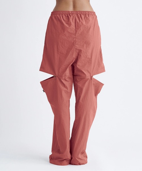 ROXY（ロキシー）の「【ROXY/ロキシー】24SS MY OASIS PANTS/ベンチレーション付きシャリ感ドローコード付きナイロンパンツ（その他パンツ・レディース・グリーン/ブラック/レッド・MEDIUM/LARGE）」の15枚目の写真