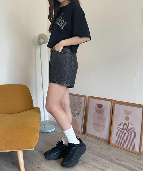 WEGO(ウィゴー)の「WEGO/デニムショートパンツ(デニムパンツ・レディース・ブラック/ブラック系その他/コバルトブルー/ライトインディゴブルー・X-SMALL/SMALL/MEDIUM/LARGE)」の17枚目の写真