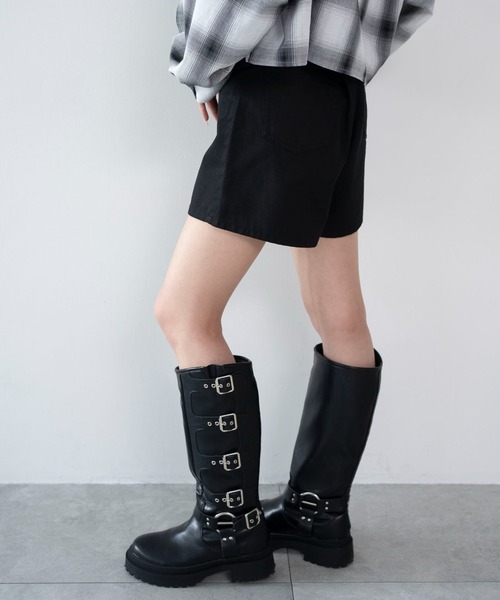 WEGO(ウィゴー)の「WEGO/デニムショートパンツ(デニムパンツ・レディース・ブラック/ブラック系その他/コバルトブルー/ライトインディゴブルー/ブラック系・X-SMALL/SMALL/MEDIUM/LARGE)」の10枚目の写真