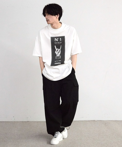 RATTLE TRAP(ラトルトラップ)の「【CHAOTIC】別注メロイックサインプリントオーバーサイズTシャツ(Tシャツ/カットソー・メンズ・ブラック/ホワイト・M/L/LL)」の6枚目の写真