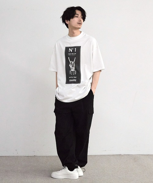 RATTLE TRAP(ラトルトラップ)の「【CHAOTIC】別注メロイックサインプリントオーバーサイズTシャツ(Tシャツ/カットソー・メンズ・ブラック/ホワイト・M/L/LL)」の8枚目の写真