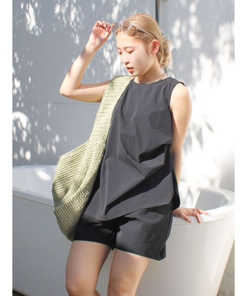 Ungrid（アングリッド）の「【SWIM WEAR】Hazel（水着・レディース・アイボリー/ブラック・FREE）」の6枚目の写真