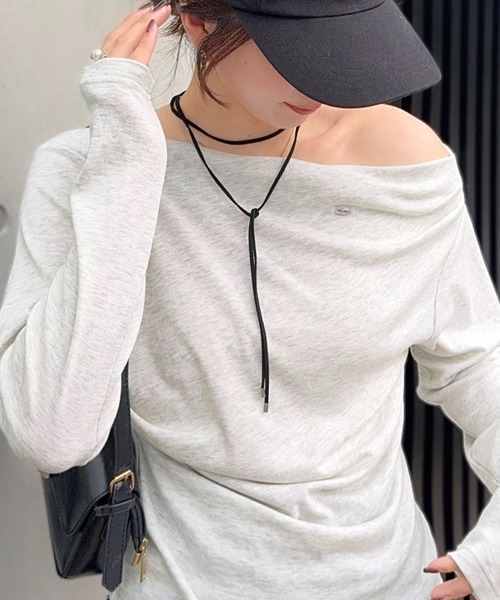 mily bilet(ミウィビレット)の「【mily bilet】アシメデザインで美しく。シェルボタン使いドレープカットソー(長袖)(Tシャツ/カットソー・レディース・ブラック/アイボリー/レッド/オートミール・LARGE/MEDIUM/SMALL/X-LARGE)」の21枚目の写真