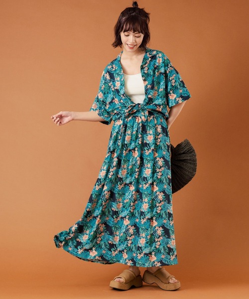 anap mimpi（アナップミンピ）の「ボタニカル柄 レーヨン 開襟 半袖 シャツ【セットアップ着用可】（シャツ/ブラウス・レディース・グリーン/ブラック・FREE）」の7枚目の写真