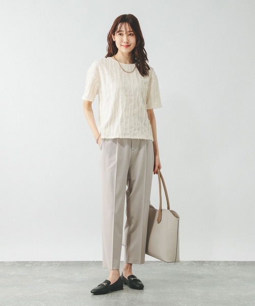 GLOBAL WORK（グローバルワーク）の「Beauteeジャガードプルオーバー半袖/455461（Tシャツ/カットソー・レディース・グレイッシュブルー/アイボリー/ブラック/ダークブラウン/グレイッシュベージュ・MEDIUM/LARGE）」の10枚目の写真