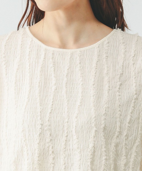 GLOBAL WORK（グローバルワーク）の「Beauteeジャガードプルオーバー半袖/455461（Tシャツ/カットソー・レディース・グレイッシュブルー/アイボリー/ブラック/ダークブラウン/グレイッシュベージュ・MEDIUM/LARGE）」の21枚目の写真