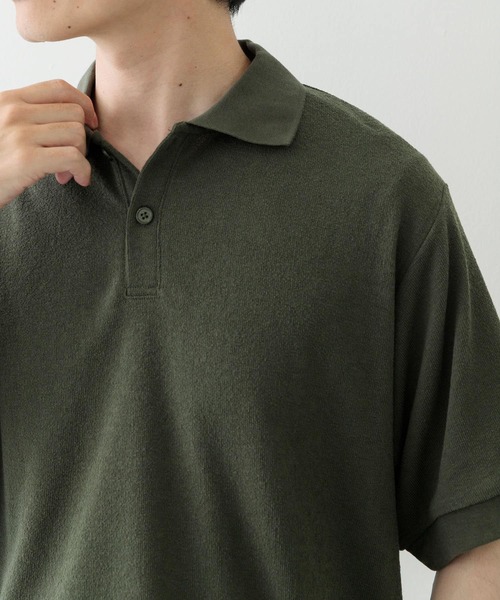 ITEMS URBANRESEARCH（アイテムズ アーバンリサーチ）の「クレープジョーゼットポロシャツ（ポロシャツ・メンズ・カーキ/ブラック/チャコールグレー・MEDIUM/LARGE）」の5枚目の写真