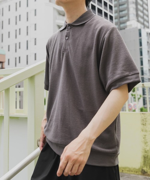ITEMS URBANRESEARCH（アイテムズ アーバンリサーチ）の「クレープジョーゼットポロシャツ（ポロシャツ・メンズ・カーキ/ブラック/チャコールグレー・MEDIUM/LARGE）」の10枚目の写真