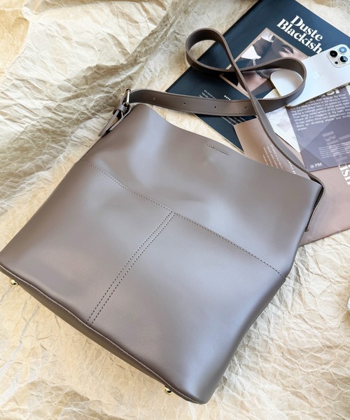 NOLITA LABORATORY（ノリータラボラトリー）の「【 NOLITA / ノリータ 】バケツ型  ショルダーバッグ（ショルダーバッグ・レディース・ブラック/カーキブラウン・FREE）」の4枚目の写真