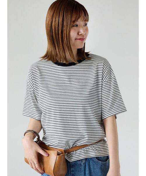 Lugnoncure(ルノンキュール)の「【接触冷感】細ボーダーTシャツ(Tシャツ/カットソー・レディース・ブラウン/ブラック/オフホワイト/ブルー・F)」の2枚目の写真