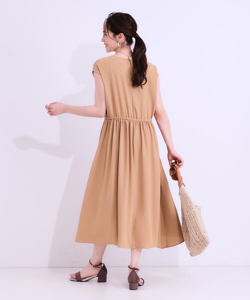 DRESKIP（ドレスキップ）の「【S-LL】さらりと1枚で決まる ジャカードワンピース（ワンピース・レディース・ネイビー/ライトオレンジ系/ブラウン系その他・01/02/03/04）」の6枚目の写真