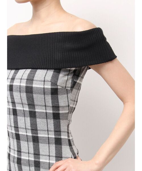 EATME(イートミー)の「Backカットアウトチェックワンピース(ワンピース・レディース・ブラック/オレンジ/ベージュ・FREE)」の17枚目の写真