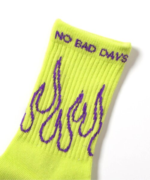 BREEZE(ブリーズ)の「お花・ファイヤーソックス(ソックス/靴下・キッズ・ライム/ブラック/アイボリー/ブルー・15 /18/21)」の15枚目の写真