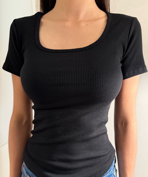 KONVINI(コンビニ)の「スリムフィットディープネックTシャツ/Deepneck T-shirt(Tシャツ/カットソー・レディース・ブルー/ブラック/ホワイト/グレー・FREE)」の6枚目の写真