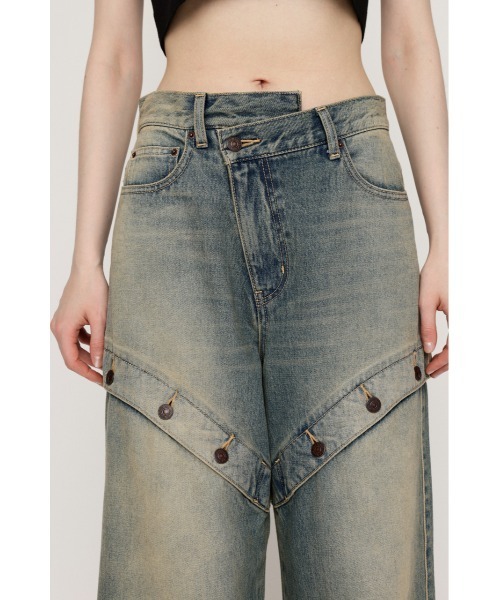 SLY（スライ）の「J/W SIDE OPEN STRAIGHT PT ジャストウエスト サイドオープン ストレートパンツ（デニムパンツ・レディース・ライトブルー/ブルー・0/1/2）」の11枚目の写真