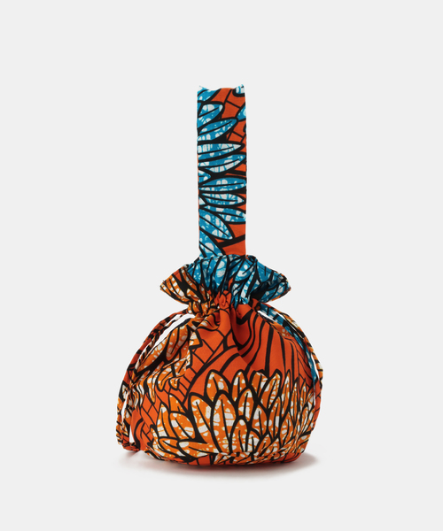 B.C STOCK（ベーセーストック）の「AFRICAN SQUARE/アフリカンスクエア パーニュ 巾着バッグ マチあり（ショルダーバッグ・レディース・イエロー/オレンジ/ブルー・FREE）」の5枚目の写真