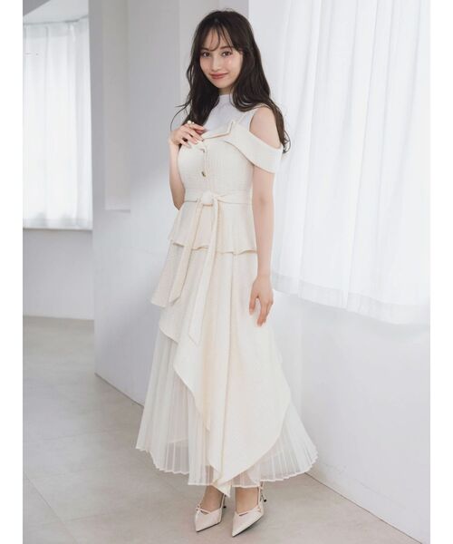 dazzlin オフショルアシメトレンチワンピース　ボルドーM 今期 オフショルアシメトレンチワンピース（ワンピース）｜dazzlin