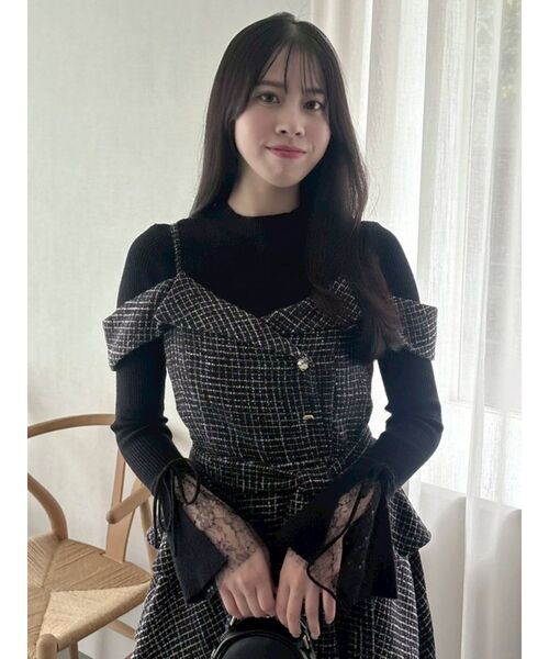 dazzlin（ダズリン）の「オフショルアシメトレンチワンピース