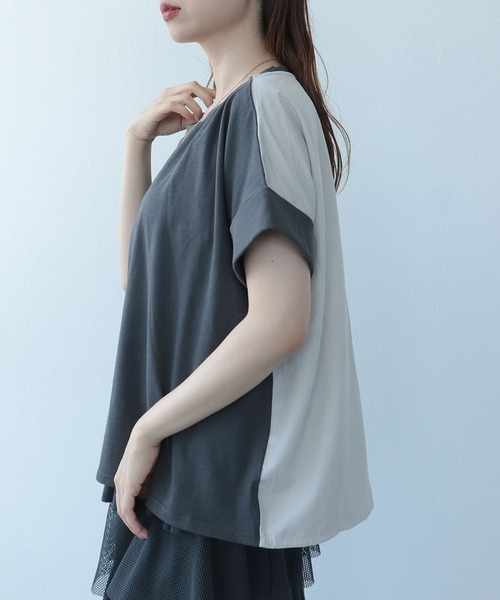 Cepica(セピカ)の「バックプリント異素材バイカラーTシャツ(Tシャツ/カットソー・レディース・グレー/ベージュ・FREE)」の4枚目の写真