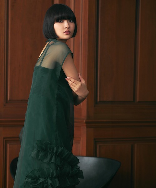 darial(ダリアル)の「【darial】organdy volume skirt dress オーガンジー ボリューム スカート ドレス お呼ばれ 結婚式 二次会 成人式 同窓会 セレモニードレス パーティドレス オケージョンドレス(ドレス・レディース・ブラック/ネイビー/グリーン・S/M)」の17枚目の写真