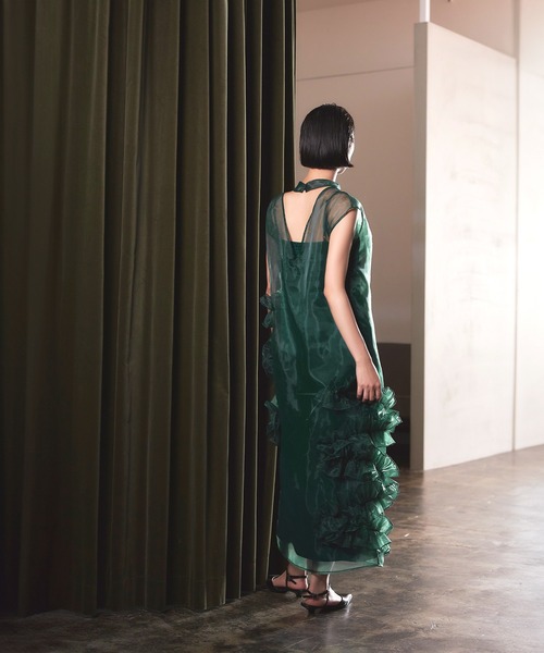 darial(ダリアル)の「【darial】organdy volume skirt dress オーガンジー ボリューム スカート ドレス お呼ばれ 結婚式 二次会 成人式 同窓会 セレモニードレス パーティドレス オケージョンドレス(ドレス・レディース・ブラック/ネイビー/グリーン・S/M)」の18枚目の写真