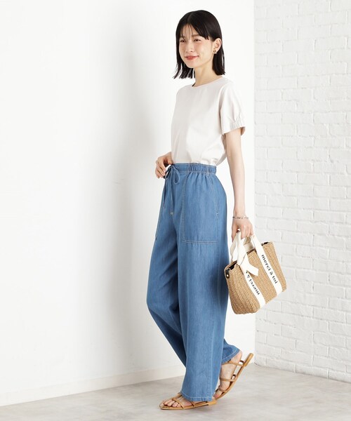 THE SHOP TK （ザ ショップ ティーケー ）の「デニムイージーワイドパンツ【洗える】（その他パンツ・レディース・ネイビー/ライトブルー・13/12）」の6枚目の写真