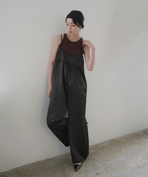 LIAN(リアン)の「サテンキャミオールインワン(つなぎ/オールインワン・レディース・ブラック/グレイッシュベージュ/アイボリー/ブラウン・FREE)」の9枚目の写真