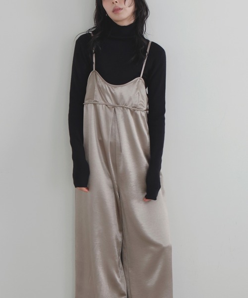 LIAN(リアン)の「サテンキャミオールインワン(つなぎ/オールインワン・レディース・ブラック/グレイッシュベージュ/アイボリー/ブラウン・FREE)」の22枚目の写真