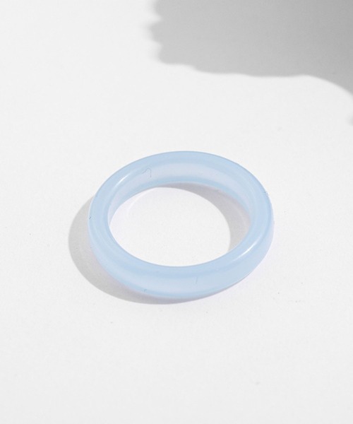 yu-ka(ユーカ)の「YU-KA:クリアカラーリング スリム clear color slim ringu(リング・レディース・クリア/アイボリー/イエロー/パープル/ブルー/グリーン/ピンク・FREE)」の3枚目の写真