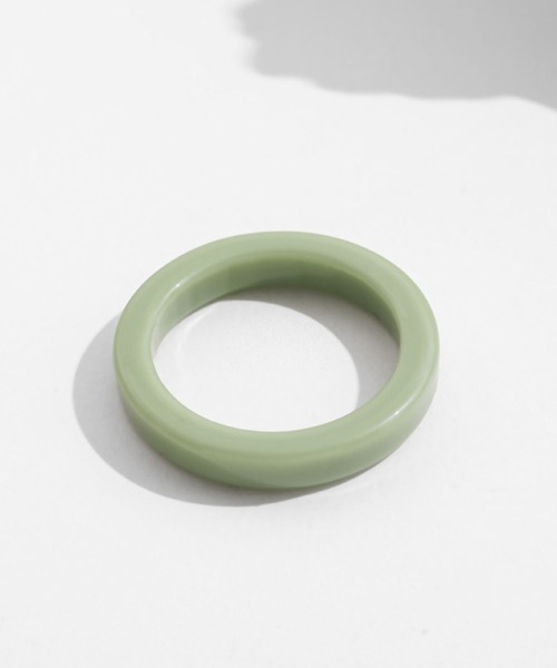 yu-ka(ユーカ)の「YU-KA:クリアカラーリング スリム clear color slim ringu(リング・レディース・クリア/アイボリー/イエロー/パープル/ブルー/グリーン/ピンク・FREE)」の2枚目の写真