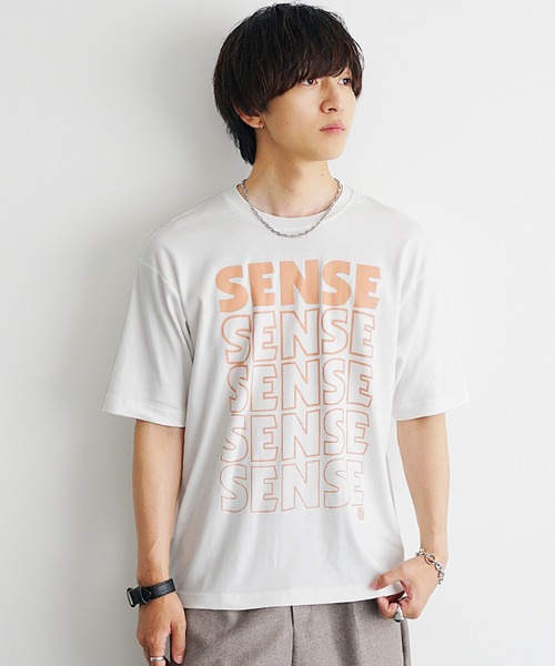 MinoriTY（マイノリティ）の「【MinoriTY】ソフトタッチ×厚手仕立て センスグラデーションアートロゴデザインTシャツ ボックスシルエット メンズ 半袖Tシャツ 夏服（Tシャツ/カットソー・メンズ・ホワイト系その他/スミクロ/ブラック系その他/オフホワイト・L/M/S）」の2枚目の写真