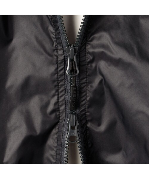 BRIEFING（ブリーフィング）の「【BRIEFING GOLF／ブリーフィングゴルフ】CL WOMEN'S SOFILETA NYLON PARKA（ナイロンジャケット・レディース・チャコール/ネイビー・S/M）」の7枚目の写真