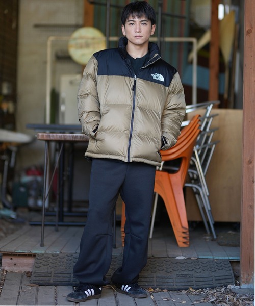 THE NORTH FACE(ザノースフェイス)の「THE NORTH FACE/ザ・ノース・フェイス NUPTSE JACKET ヌプシジャケット ダウン 撥水 ND92555(ダウンジャケット/コート・メンズ・グレー/ダークベージュ/ブラック・XXL/XL/L/M/S)」の20枚目の写真