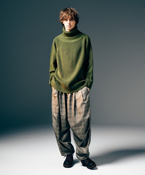 glamb(グラム)の「Sulman Turtle Neck Knit / サルマンタートルネックニット(ニット/セーター・メンズ・グレー/ブラック/カーキ・S/M/L)」の9枚目の写真