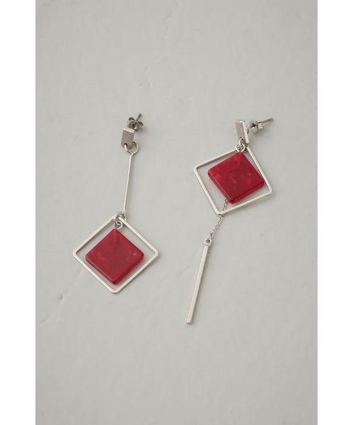AZUL by moussy(アズールバイマウジー)の「アクリル×メタルアシンメトリーピアス(ピアス(両耳用)・レディース・ブラック系その他/レッド/ブラウン・FREE)」の20枚目の写真