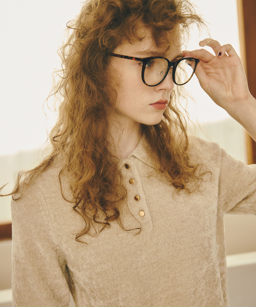 La TOTALITE（ラトータリテ）の「【洗える】ベロアハーフスリーブニット（ニット/セーター・レディース・ベージュ/ネイビー/ブラウン・FREE）」の3枚目の写真