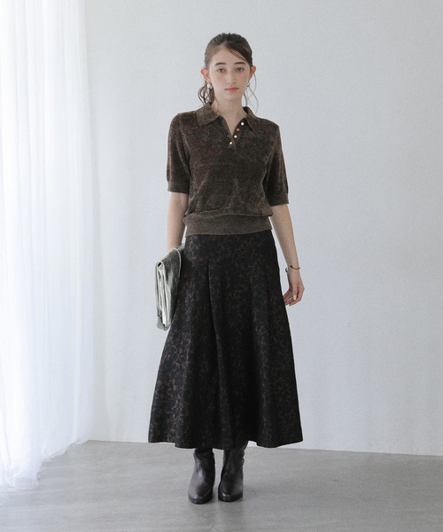 La TOTALITE（ラトータリテ）の「【洗える】ベロアハーフスリーブニット（ニット/セーター・レディース・ベージュ/ネイビー/ブラウン・FREE）」の4枚目の写真