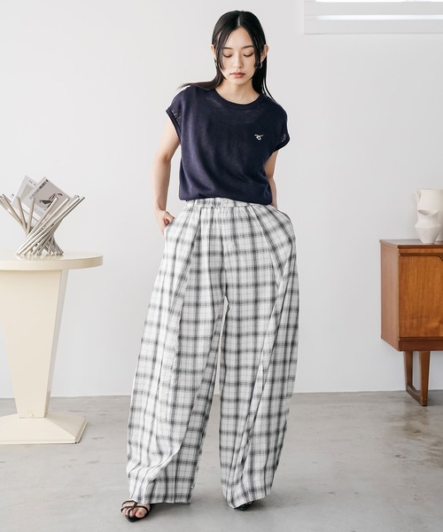 mili an deni(ミリアンデニ)の「チェックワイドパンツ(その他パンツ・レディース・ブラック/オフホワイト・M)」の13枚目の写真
