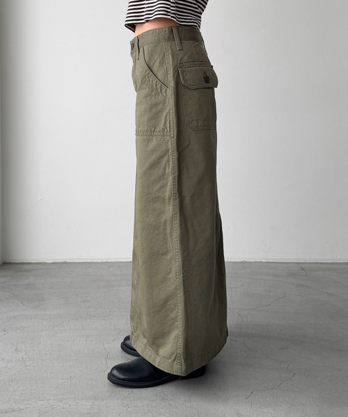 CANAL JEAN(キャナルジーン)の「HARING ベイカーロングスカート(スカート・レディース・カーキ・MEDIUM/SMALL)」の6枚目の写真