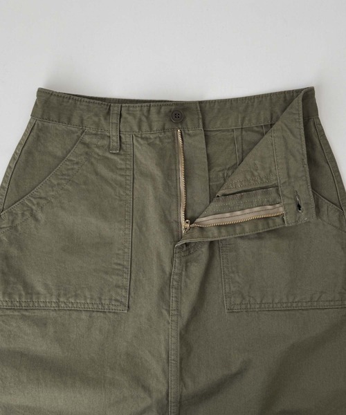 CANAL JEAN(キャナルジーン)の「HARING ベイカーロングスカート(スカート・レディース・カーキ・MEDIUM/SMALL)」の10枚目の写真