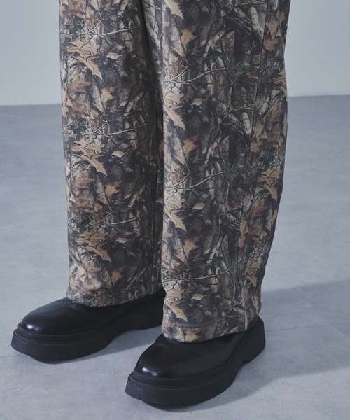 SLICK(スリック)の「【SLICK/スリック】Camouflage Print Wide Sweat Pants/カモフラージュスウェットワイドパンツ / ヘビィーウェイト/セットアップ(スウェットパンツ・メンズ・ウッドランド/リアルツリーカモ・1/2/3)」の18枚目の写真