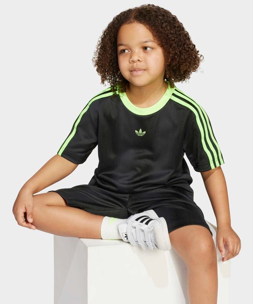 adidas(アディダス)の「キッズ用Tシャツ セットアップ / アディダスオリジナルス adidas Originals(ジャージ・キッズ・ブラック・130/120/110/100)」の7枚目の写真