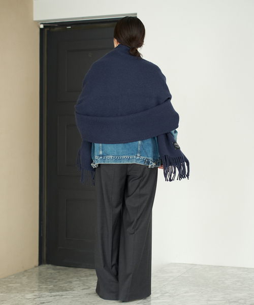 plage（プラージュ）の「LAPUAN KANKURIT / ラプアンカンクリ POCKET SHAWL UNI ショール（ストール/ショール・レディース・グレー/ダークブルー・FREE）」の12枚目の写真