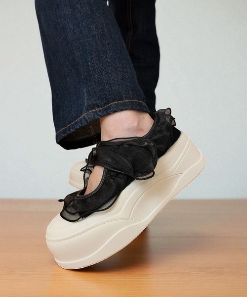 Sugar Sugar（シュガーシュガー）の「シアー デザイン スニーカー【SUGAR SUGAR シュガーシュガー】9209 軽量 スニーカー 軽い  メッシュニット（スニーカー・レディース・ブラック/グレー/アイボリー・LL/S/M/L）」の3枚目の写真