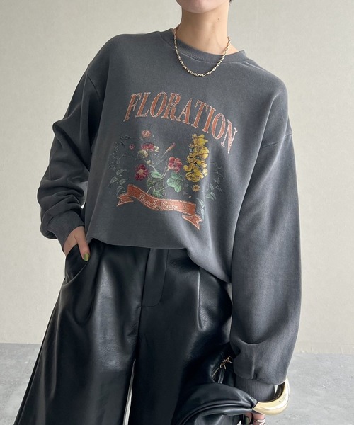 mysty woman（ミスティウーマン）の「ピグメントフラワー裏毛スウェット 581998（スウェット・レディース・チャコールグレー/アイボリー/ブラウン・FREE）」の7枚目の写真