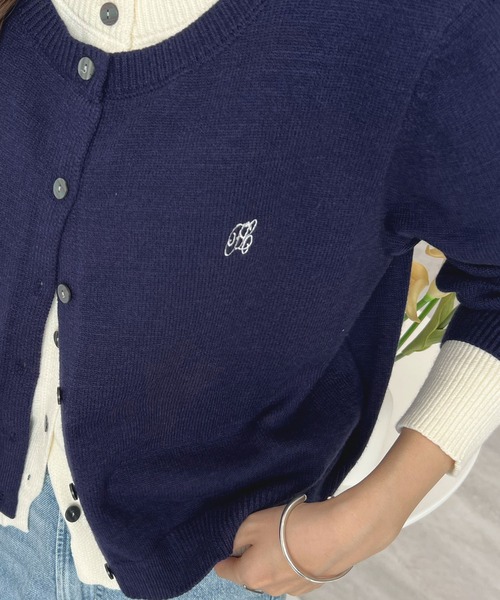 Futier land(フューティアランド)の「【新色追加】レイヤード風ロゴニットトップス(ニット/セーター・レディース・ブラウン/レッド/ネイビー/グレー/チャコールグレー/グリーン・MEDIUM/LARGE)」の19枚目の写真