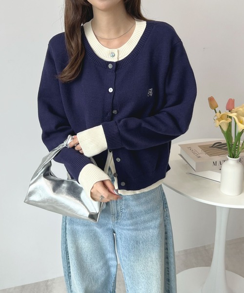 Futier land(フューティアランド)の「【新色追加】レイヤード風ロゴニットトップス(ニット/セーター・レディース・ブラウン/レッド/ネイビー/グレー/チャコールグレー/グリーン・MEDIUM/LARGE)」の21枚目の写真